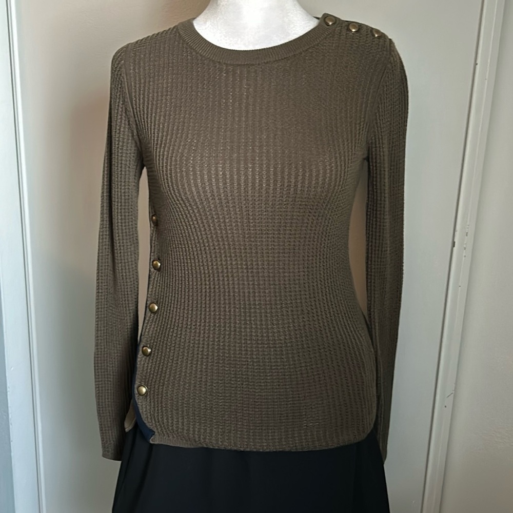 Margaret O’Leary Women’s Thermal Side Button Up Crewneck Sweater